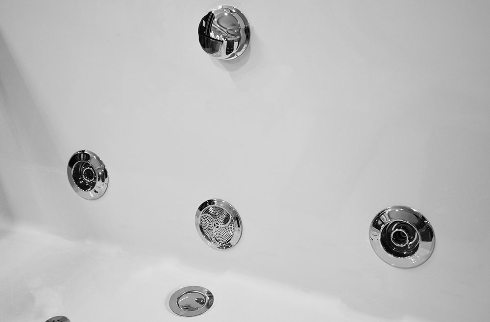 018