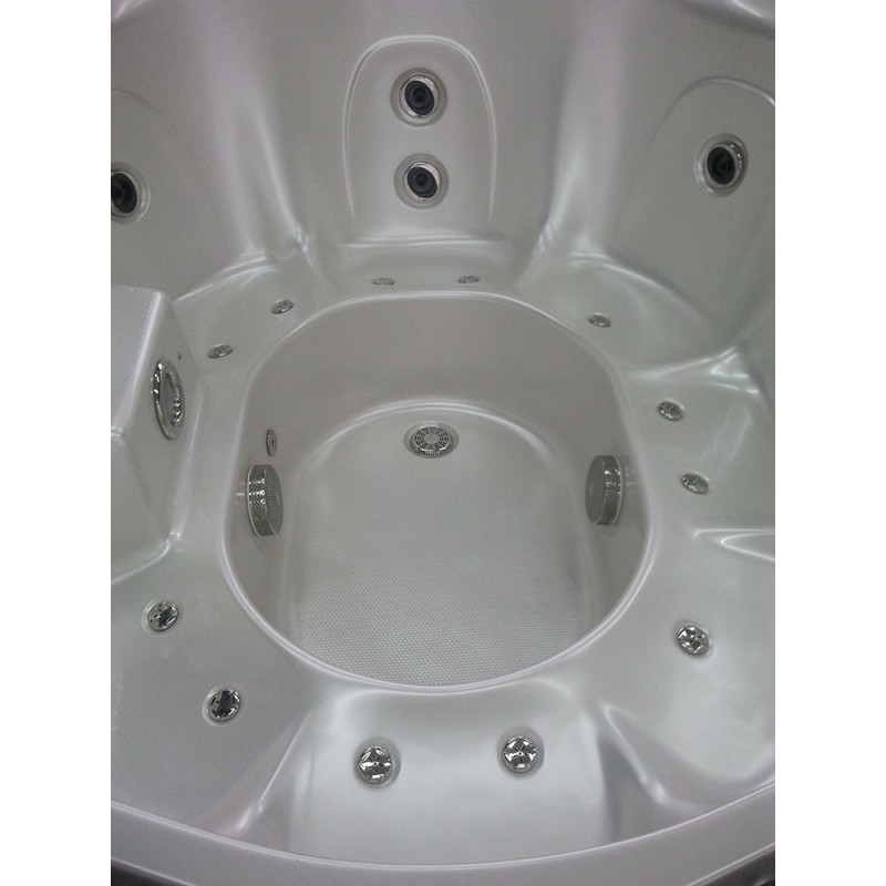 mog-1305-wanna-spa-z-hydromasazem-ogrodowa-7-osobowa-226x191x98cm (8)